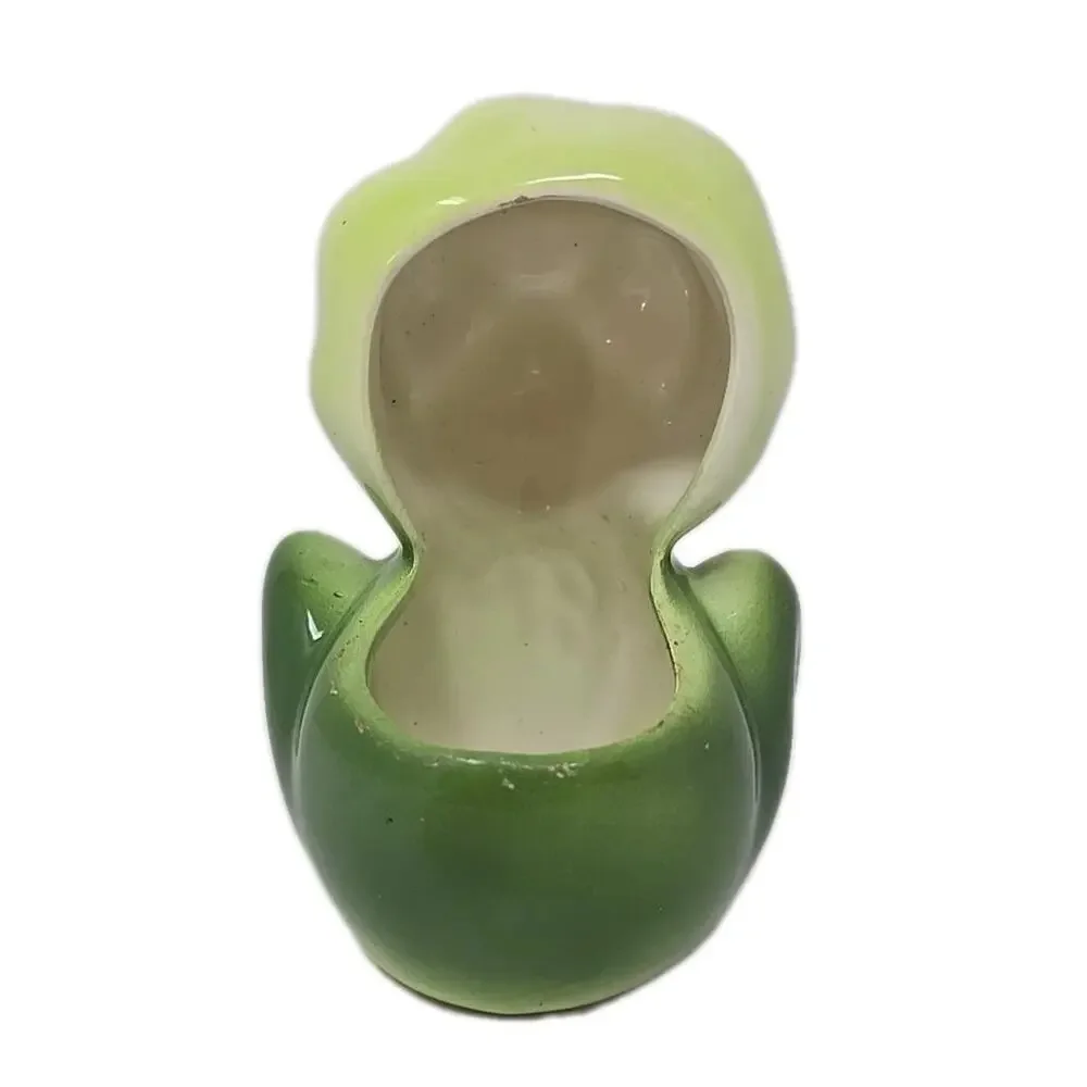 Vtg Frog Planter Big Eyed Anthropomorphic Green Ceramic Nancy Pew Giftwares U308